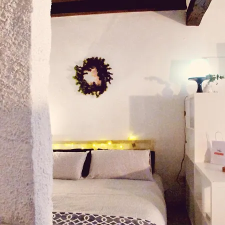 Delizioso Monolocale Nel Centro Storico Di مودينا