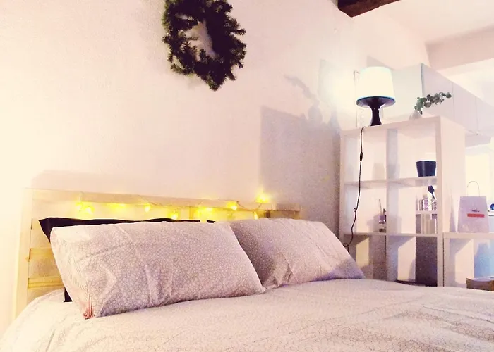 Delizioso Monolocale Nel Centro Storico Di Modena