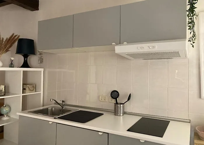 Delizioso Monolocale Nel Centro Storico Di Apartment Modena